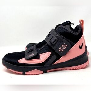 Nike Kids Lebron James Soldier Xlll Basketball Shoes Black Size 5Y